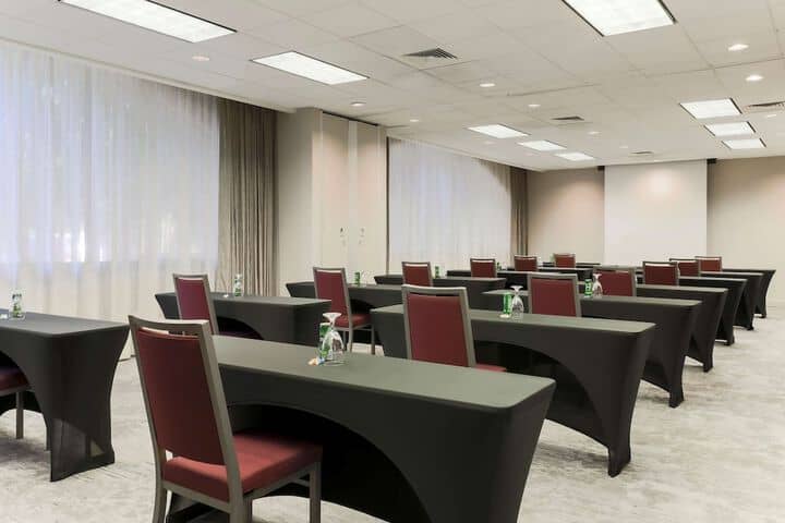 Meeting facility