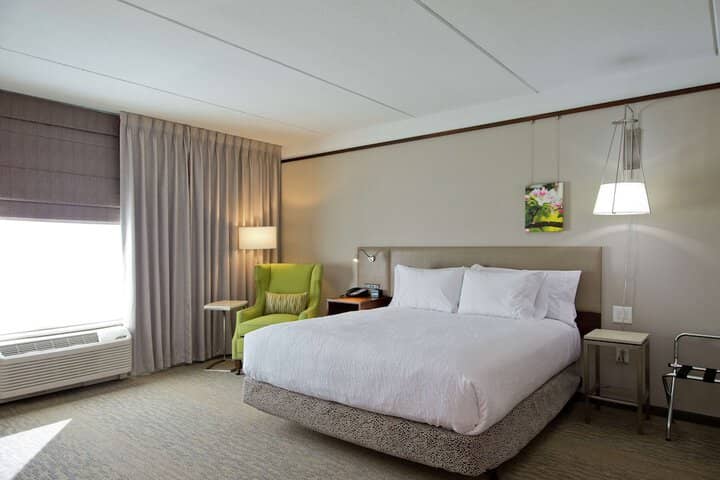 Room 13 of 68