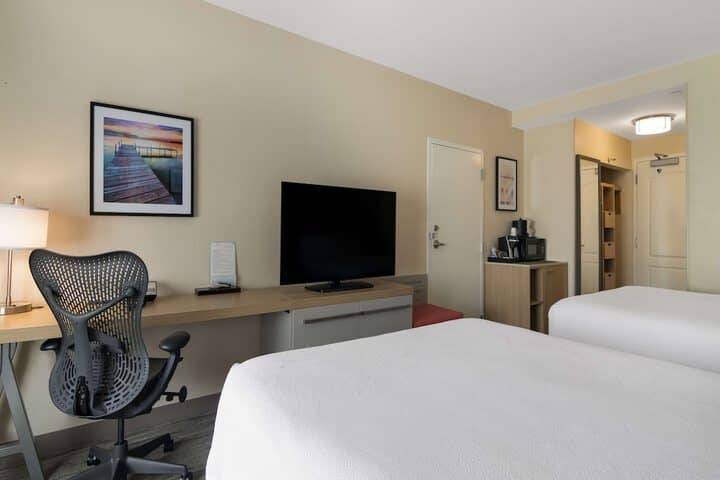 Room 13 of 55