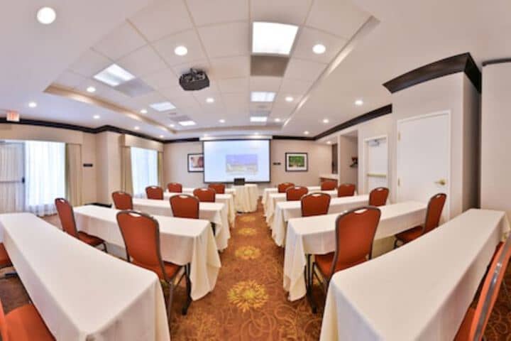 Ballroom/Hall 55 of 62