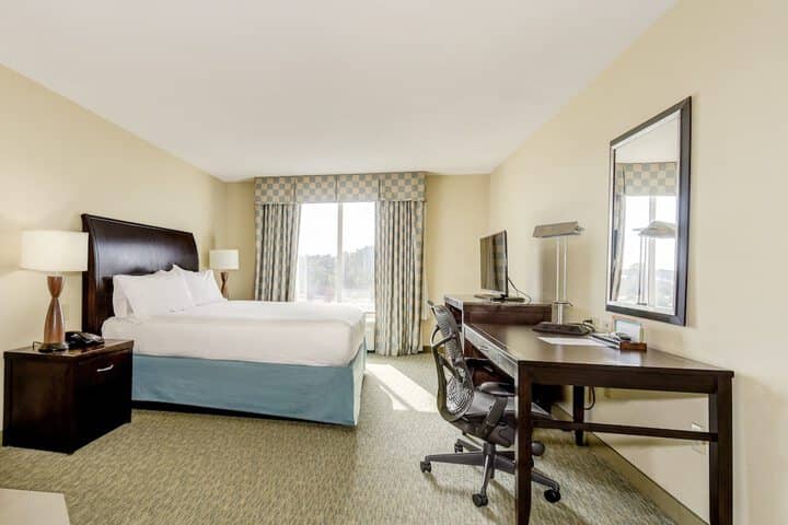 Room 7 of 36