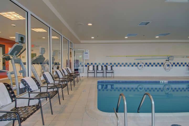 Pool 39 of 65