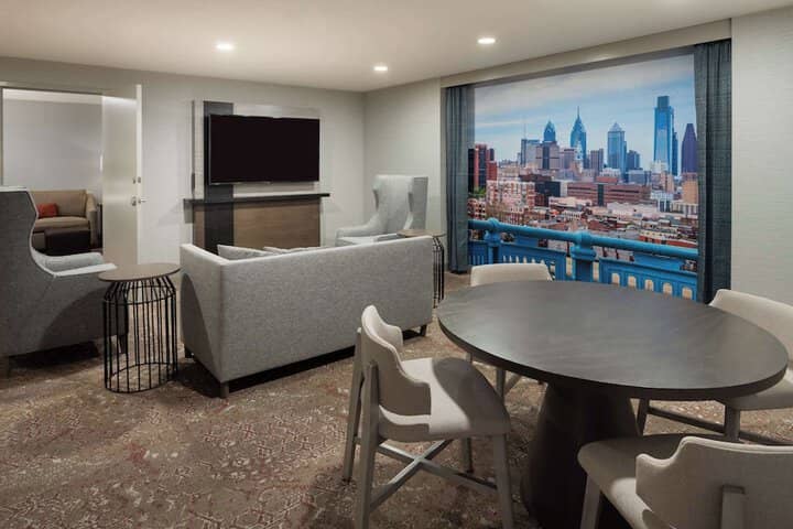 Room 20 of 42