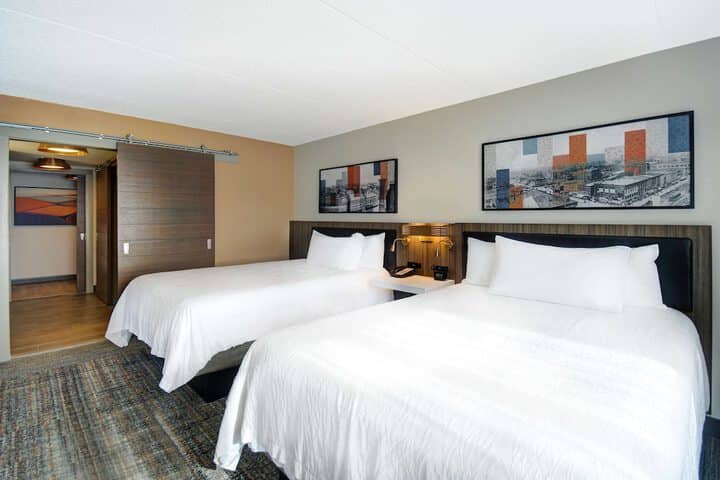 Room 29 of 104