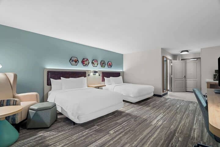 Room 5 of 46