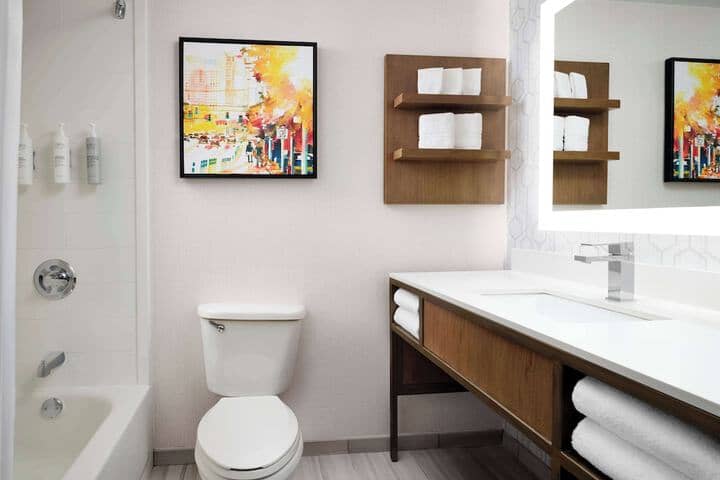 Room 19 of 31