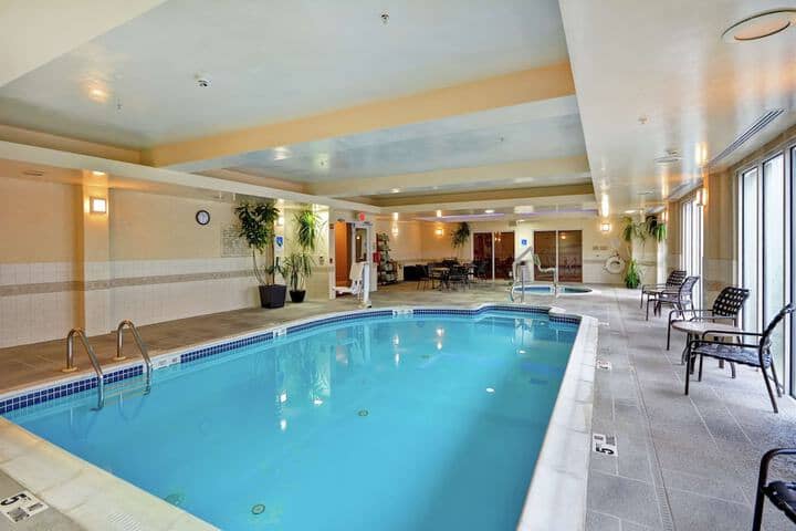 Pool 12 of 26