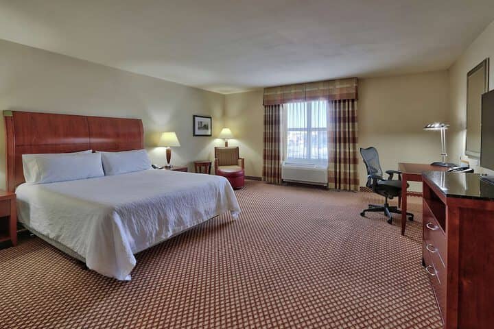 Room 17 of 53