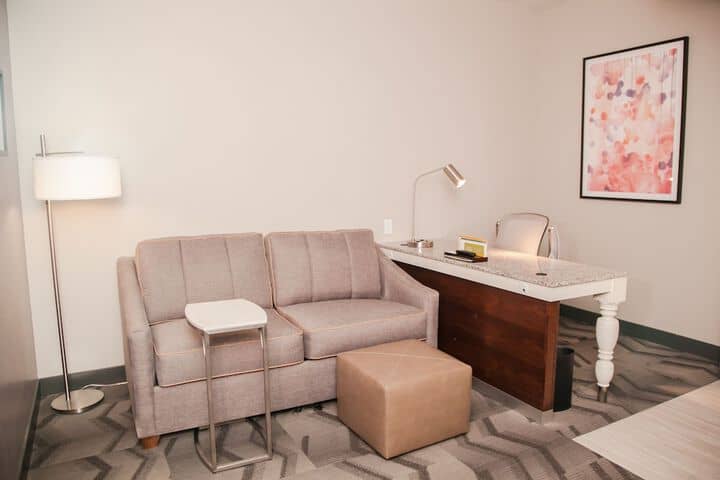 Room 35 of 63