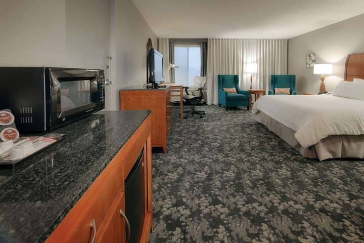 Room 9 of 46
