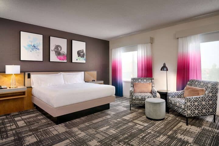 Room 14 of 46
