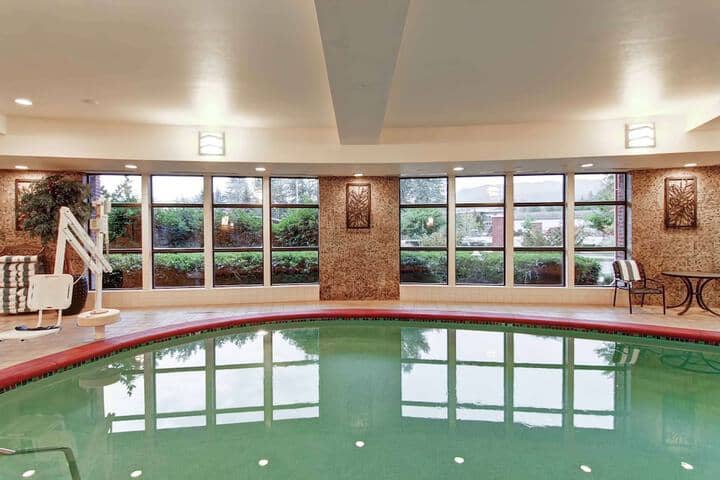 Pool 33 of 49