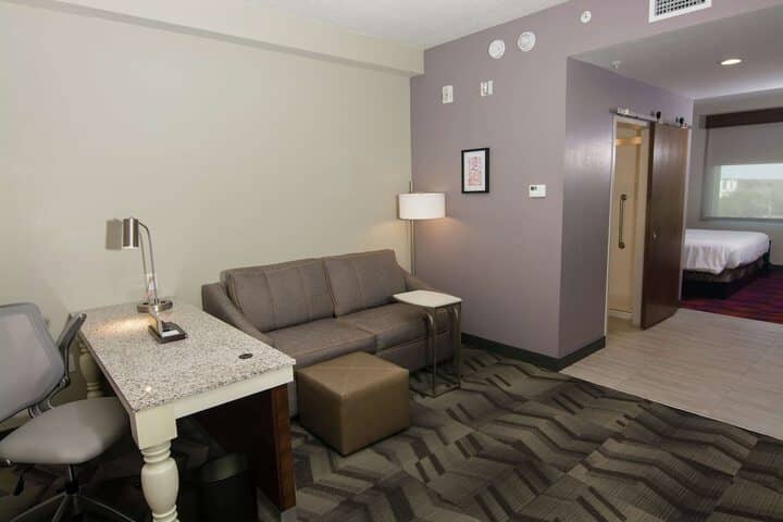 Room 20 of 63
