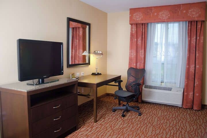 Room 16 of 85