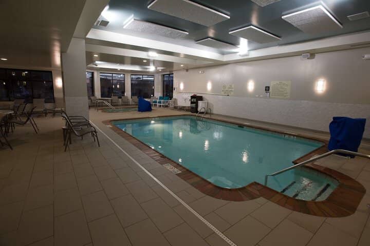 Pool 25 of 51