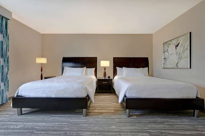 Room 28 of 70