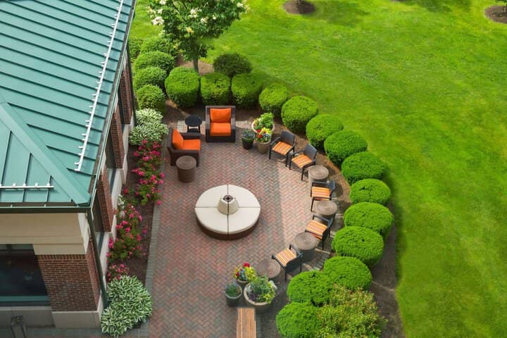 Terrace/Patio 37 of 38