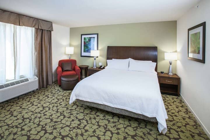 Room 5 of 25