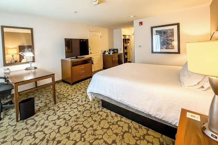 Room 5 of 35