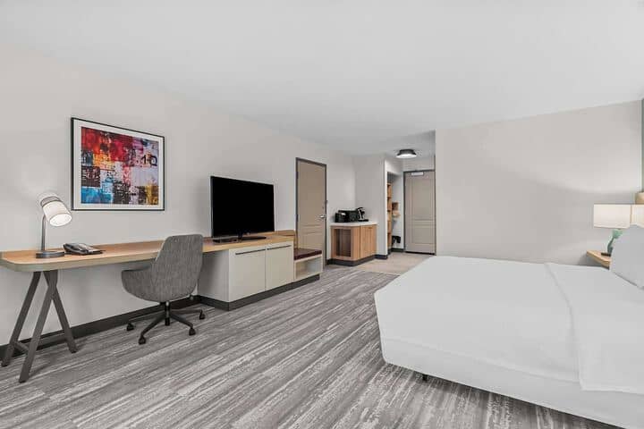 Room 12 of 46