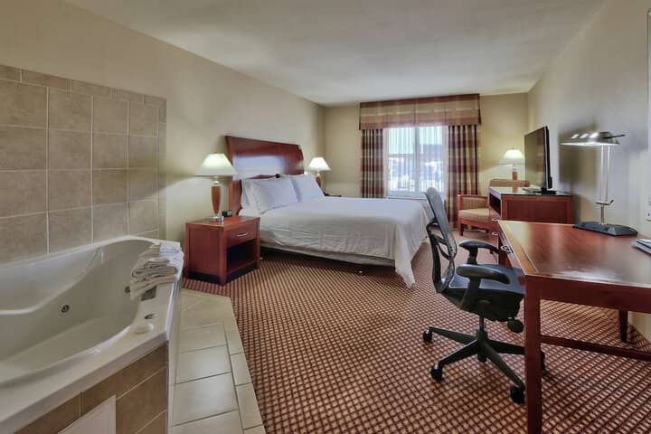 Room 5 of 53